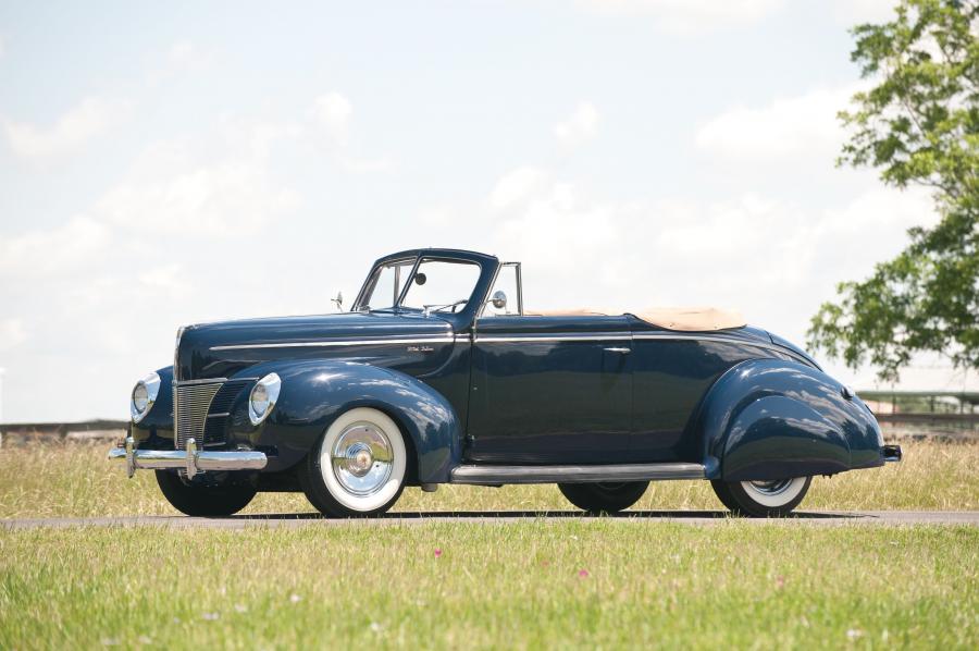  Ford DeLuxe Custom Convertible Coupe 1940 года  (фото 48 из 48)